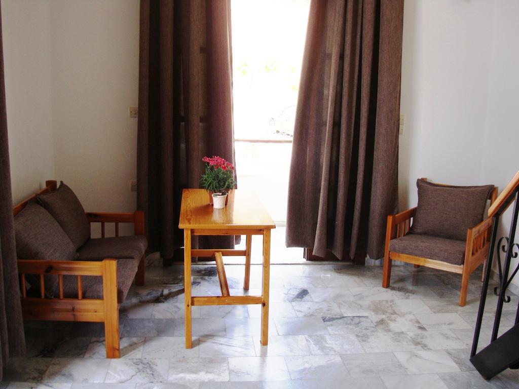 Artemis Studios Agia Ruméli Quarto foto